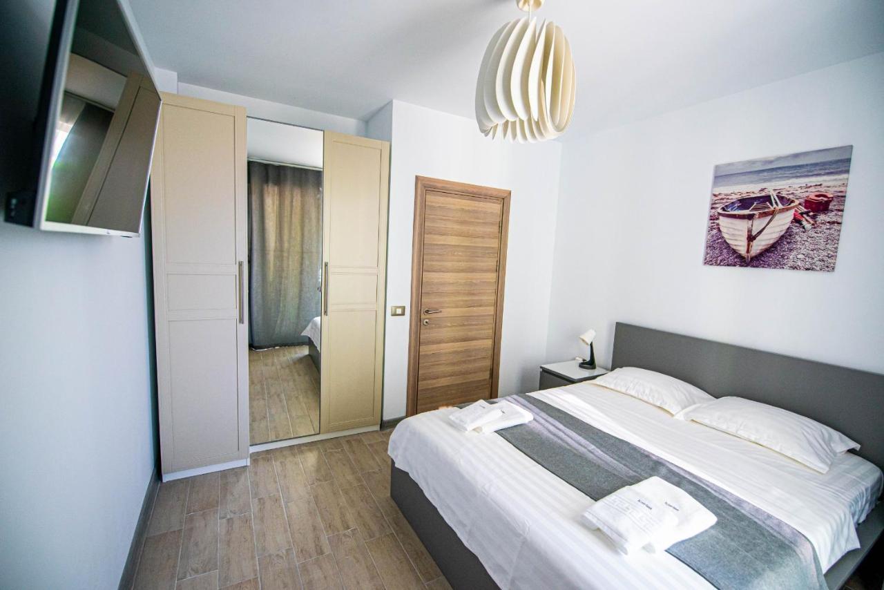 Apartment Katrina - Alezzi Beach - Sea View Năvodari Exterior foto